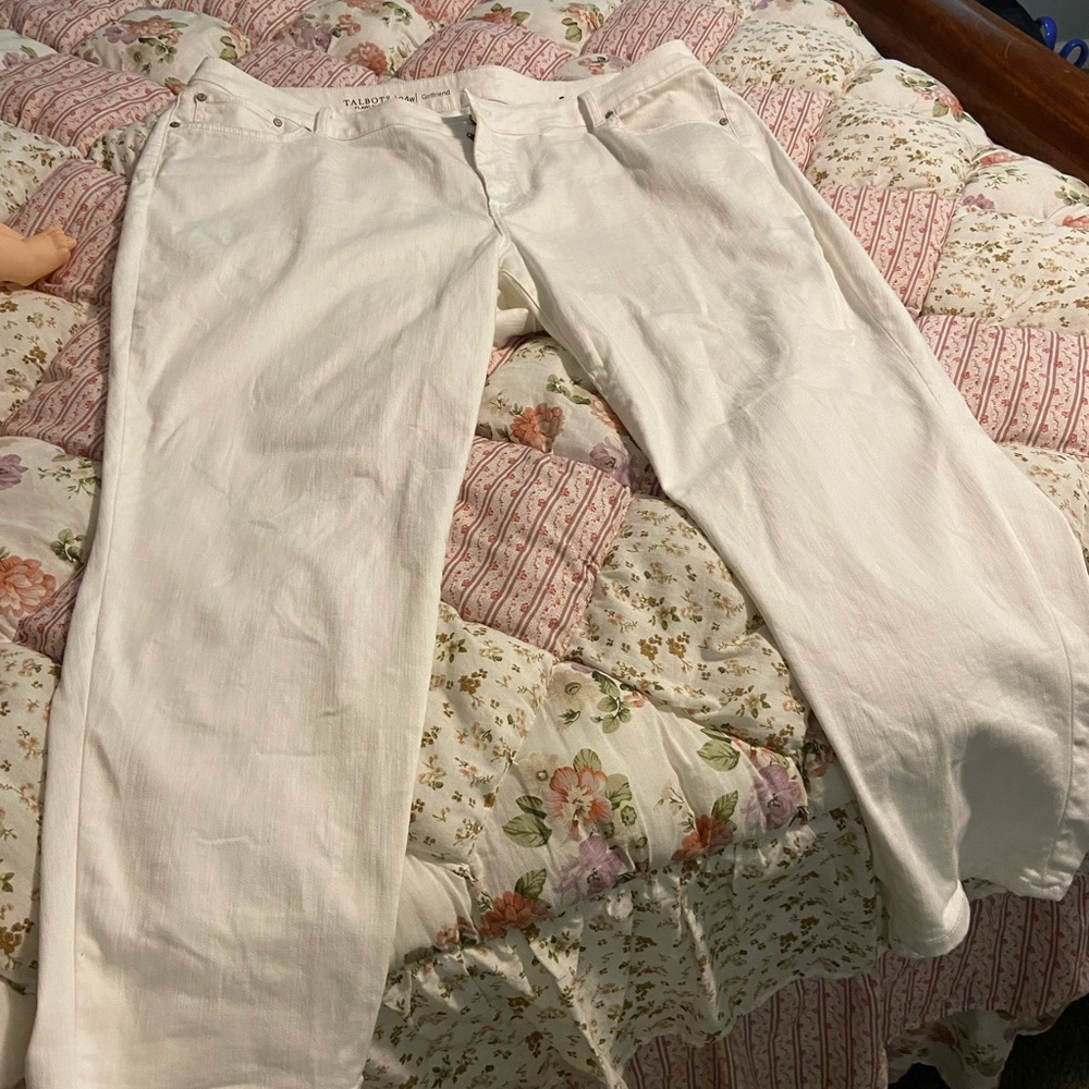 Girlfriend Jeans